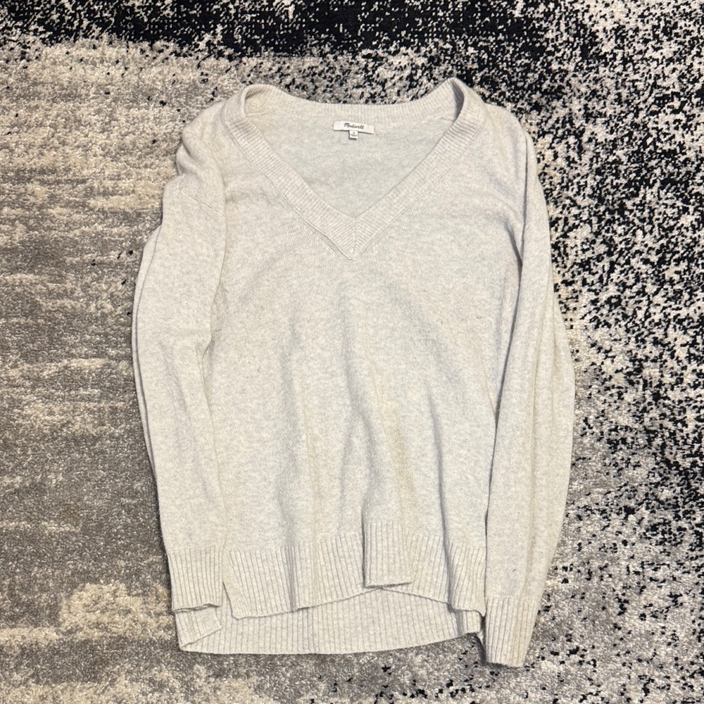 Madewell Light Gray V-Neck Sweater